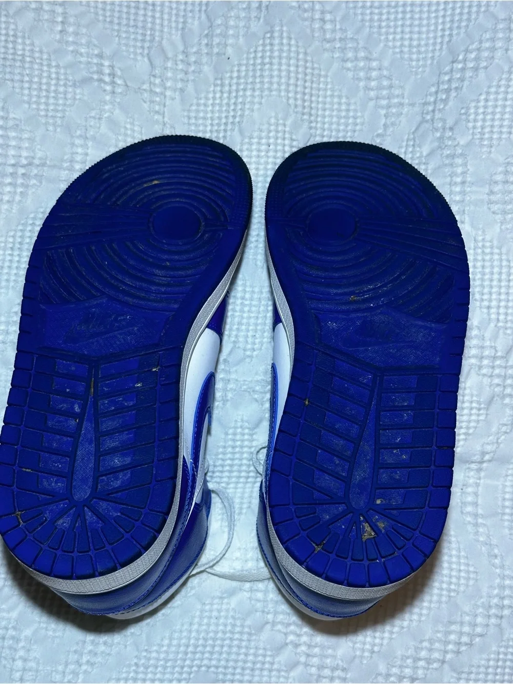 Nike Air Jordan 1 Mid Kentucky Blue Shoes